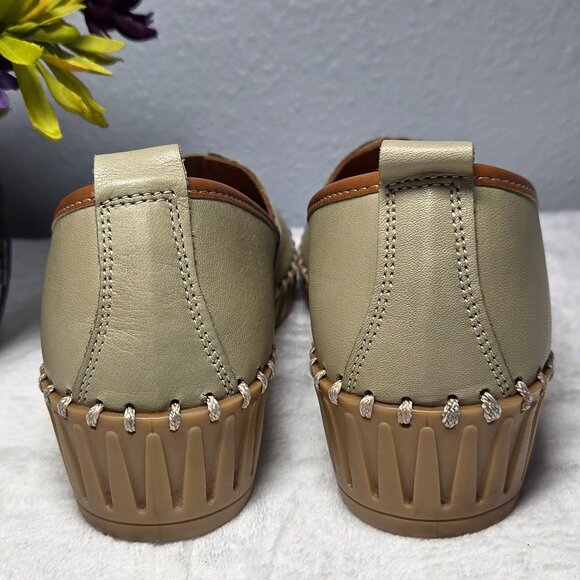 Spring Step Olive Green Leather Slip-on Wedge Loafer: Size:7.5 - 8 (38 EU) Women - Picture 6 of 10